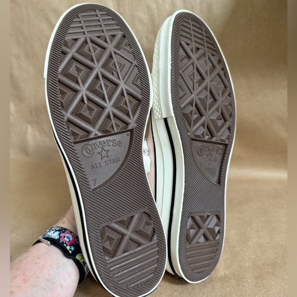 Converse Chuck Taylor 70 Low Pro Dusty Pink Unisex Canvas Sneakers. M7/W9 - Picture 6 of 10